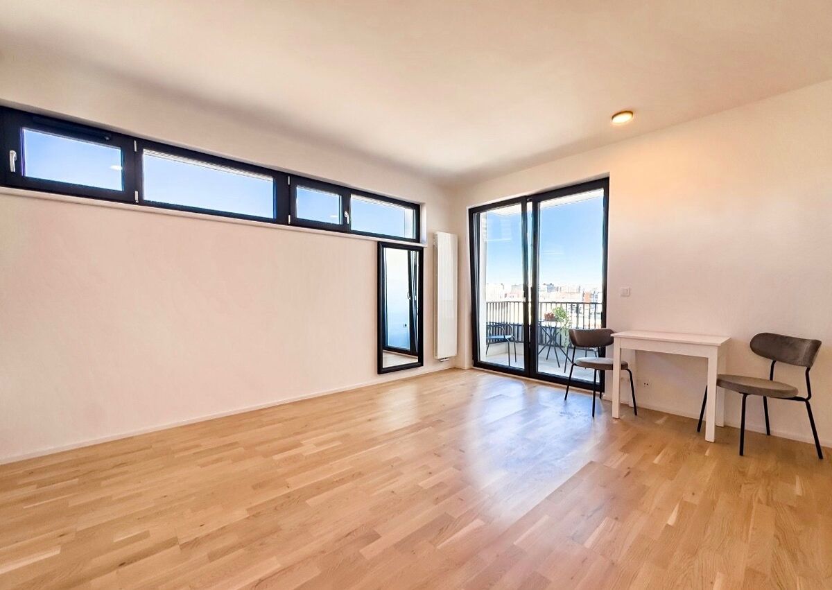 Pronájem bytu 1+kk 34 m² – fotografie 3