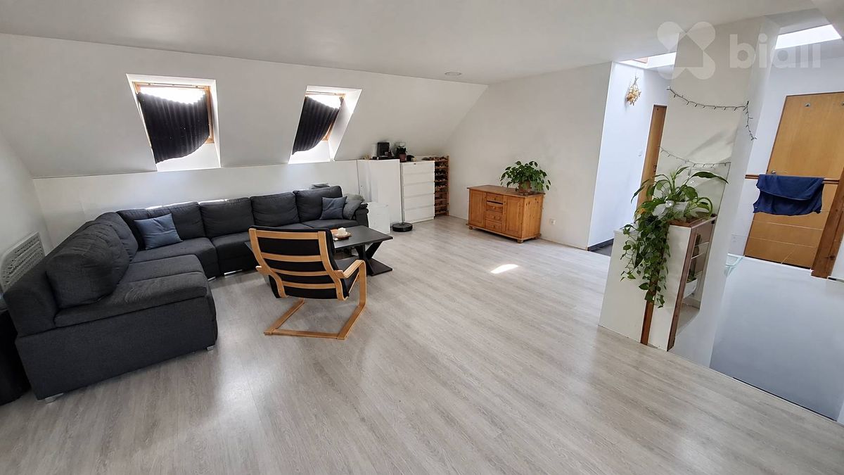 Pronájem bytu 5+kk 125 m²