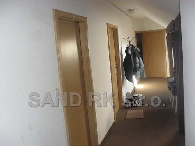 Pronájem bytu 1+kk 20 m² – fotografie 2