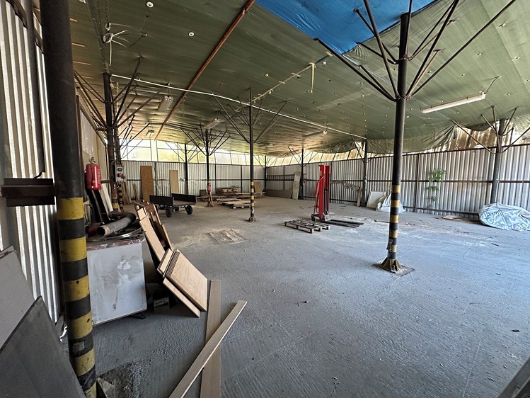 Комерційне приміщення на продаж, 2 000 м² (20 з 23)