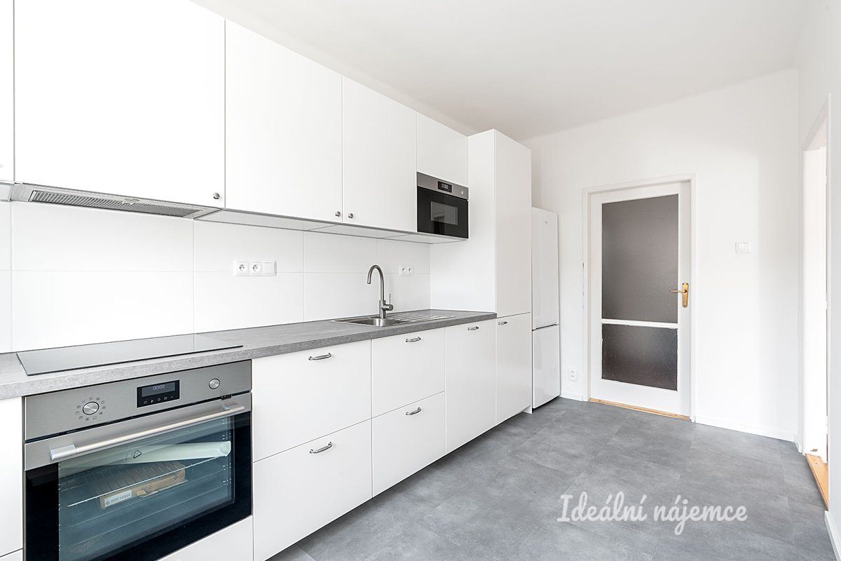 Pronájem bytu 2+1 58 m²
