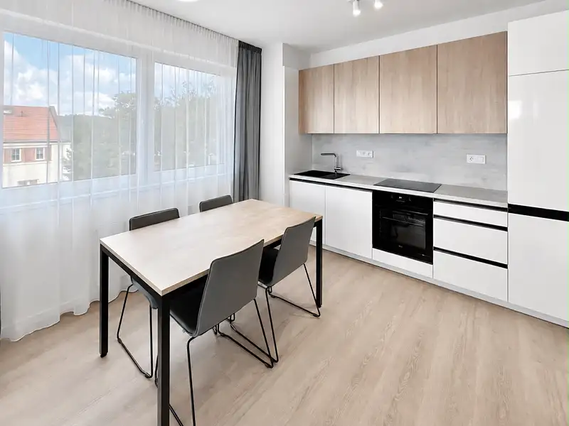 Pronájem bytu 3+kk 75 m², Praha – náhled fotky 3