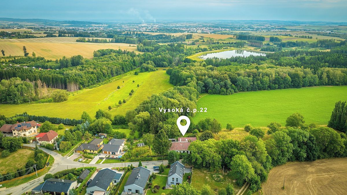 Prodej rodinného domu 230 m², pozemek 1602 m² – fotografie 3