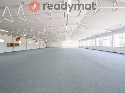 Pronájem obchodního prostoru 1 500 m²