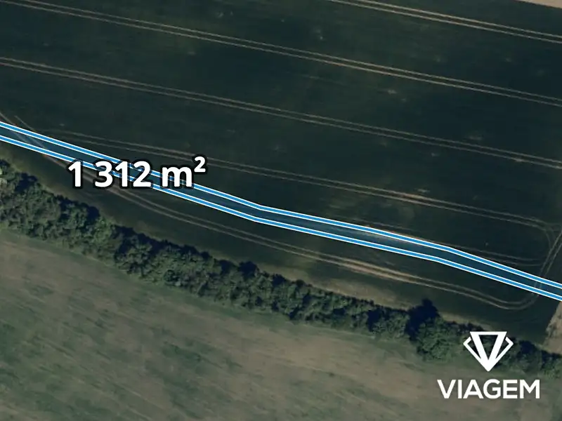 Prodej pole 1312 m², Domanín – náhled fotky 1