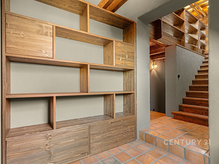 Prodej komerčního prostoru, 370 m² (20 z 58)