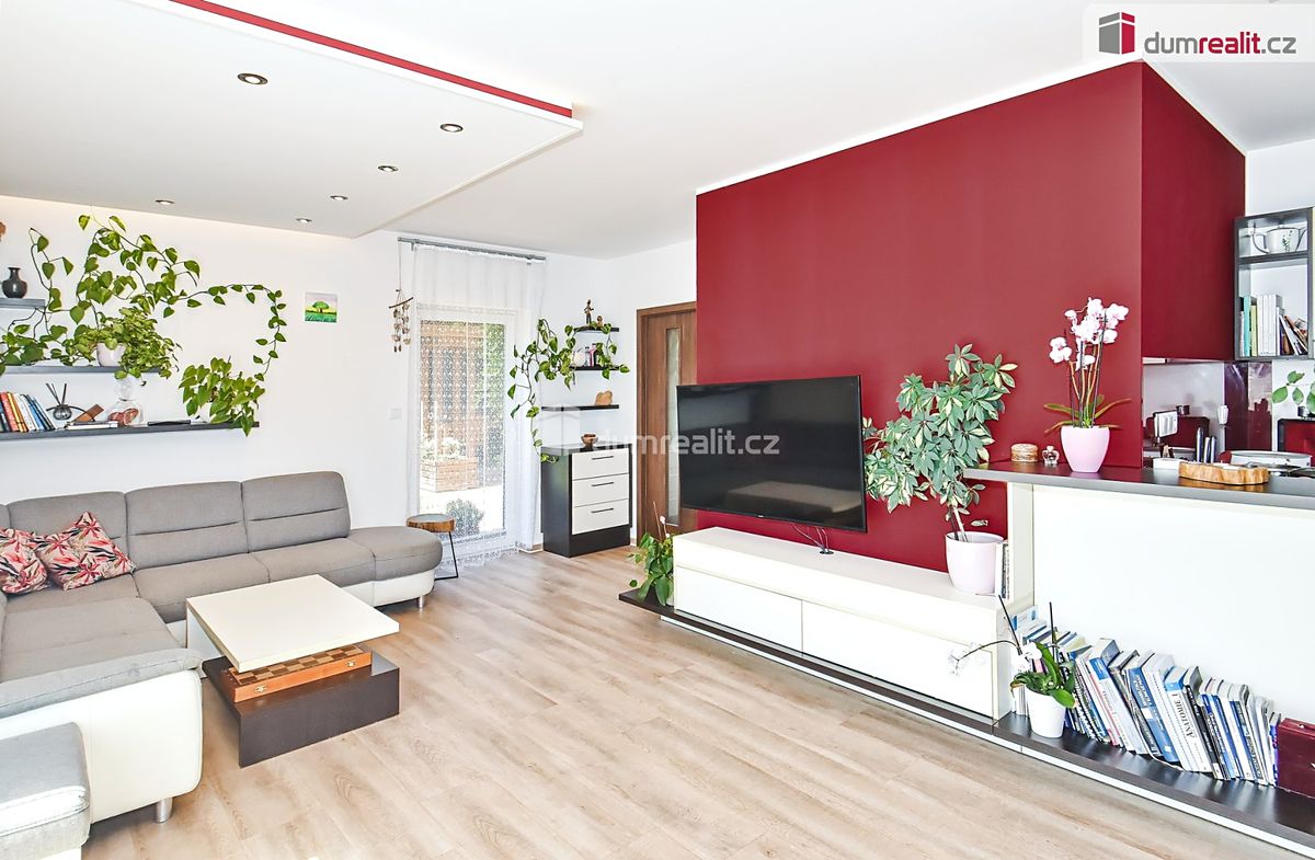 Prodej rodinného domu 104 m², pozemek 367 m² – fotografie 5