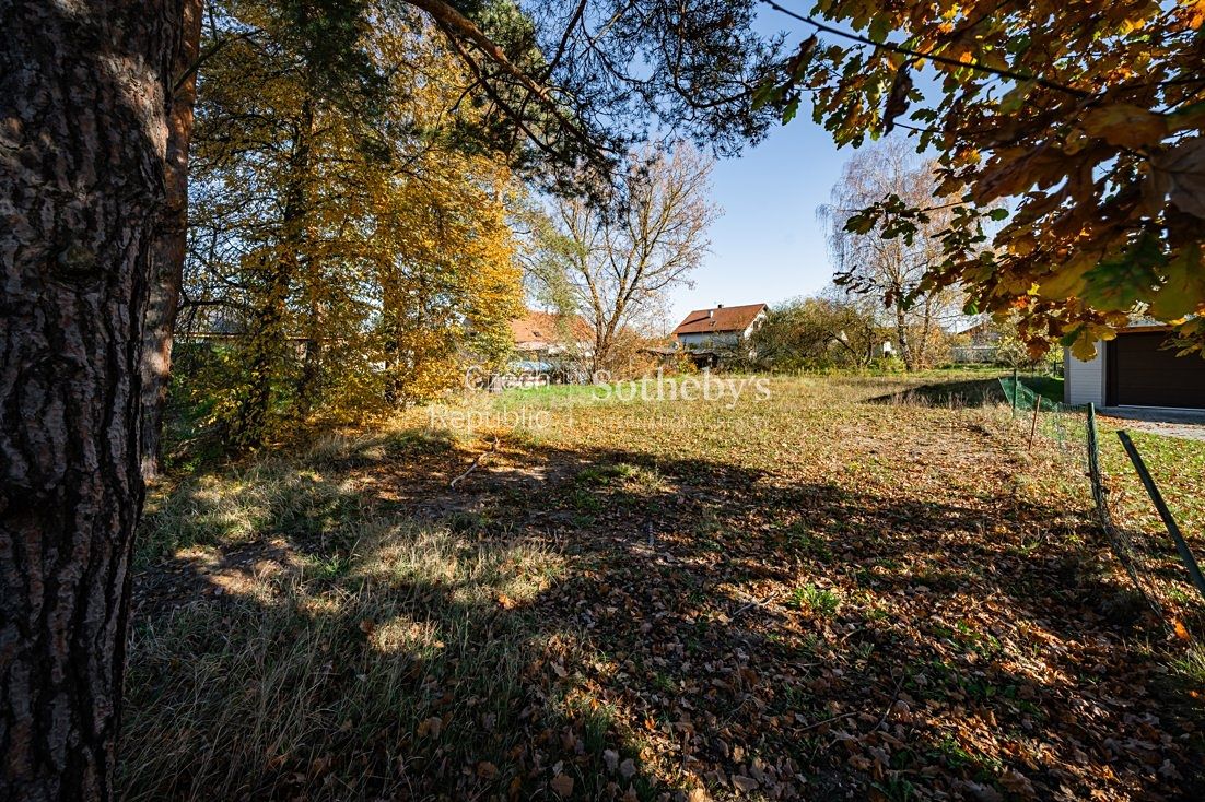 Prodej stavebního pozemku 909 m², Svaté Pole – fotka 1 z 3
