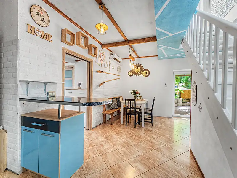 Prodej rodinného domu 160 m², pozemek 1100 m², Vejvanovice – náhled fotky 3