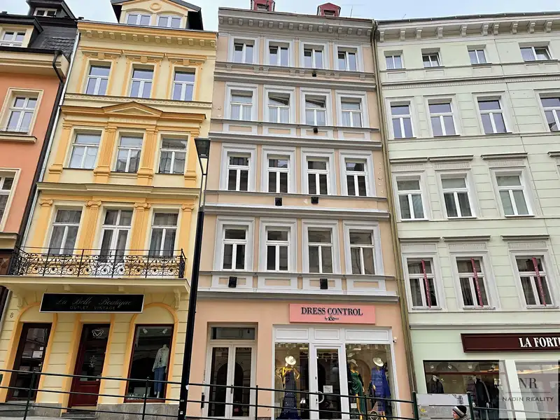 Pronájem kanceláře 17 m², Karlovy Vary – náhled fotky 3