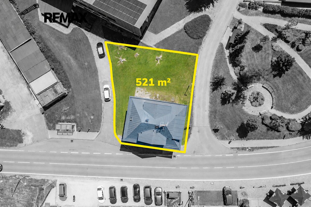 Prodej vícegeneračního domu 339 m², pozemek 521 m² – fotografie 3