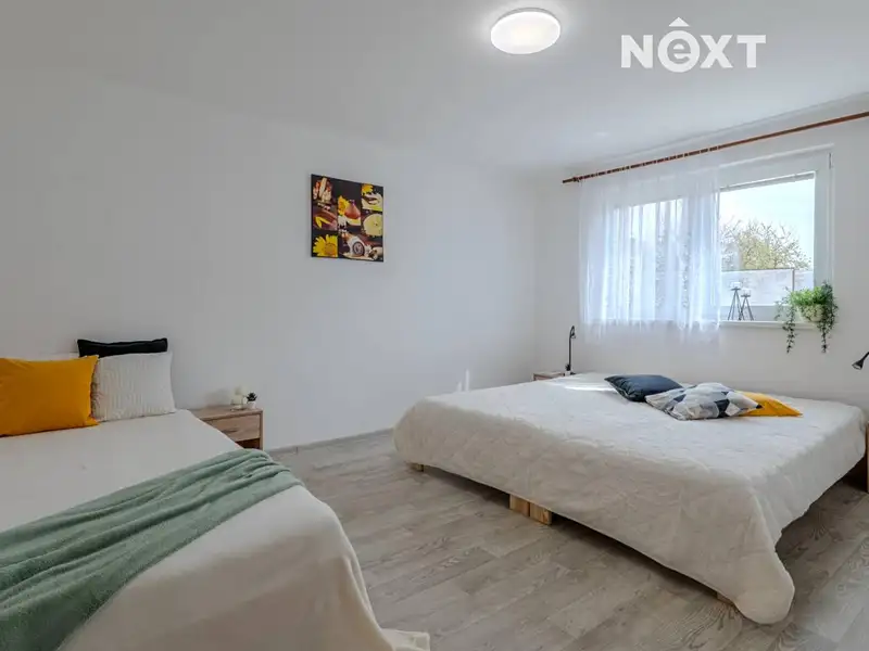 Prodej rodinného domu 228 m², pozemek 633 m², Mutěnice – náhled fotky 2
