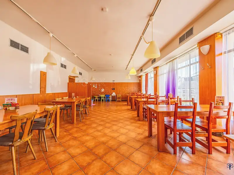 Prodej ubytovacího zařízení 540 m², Razová – náhled fotky 2