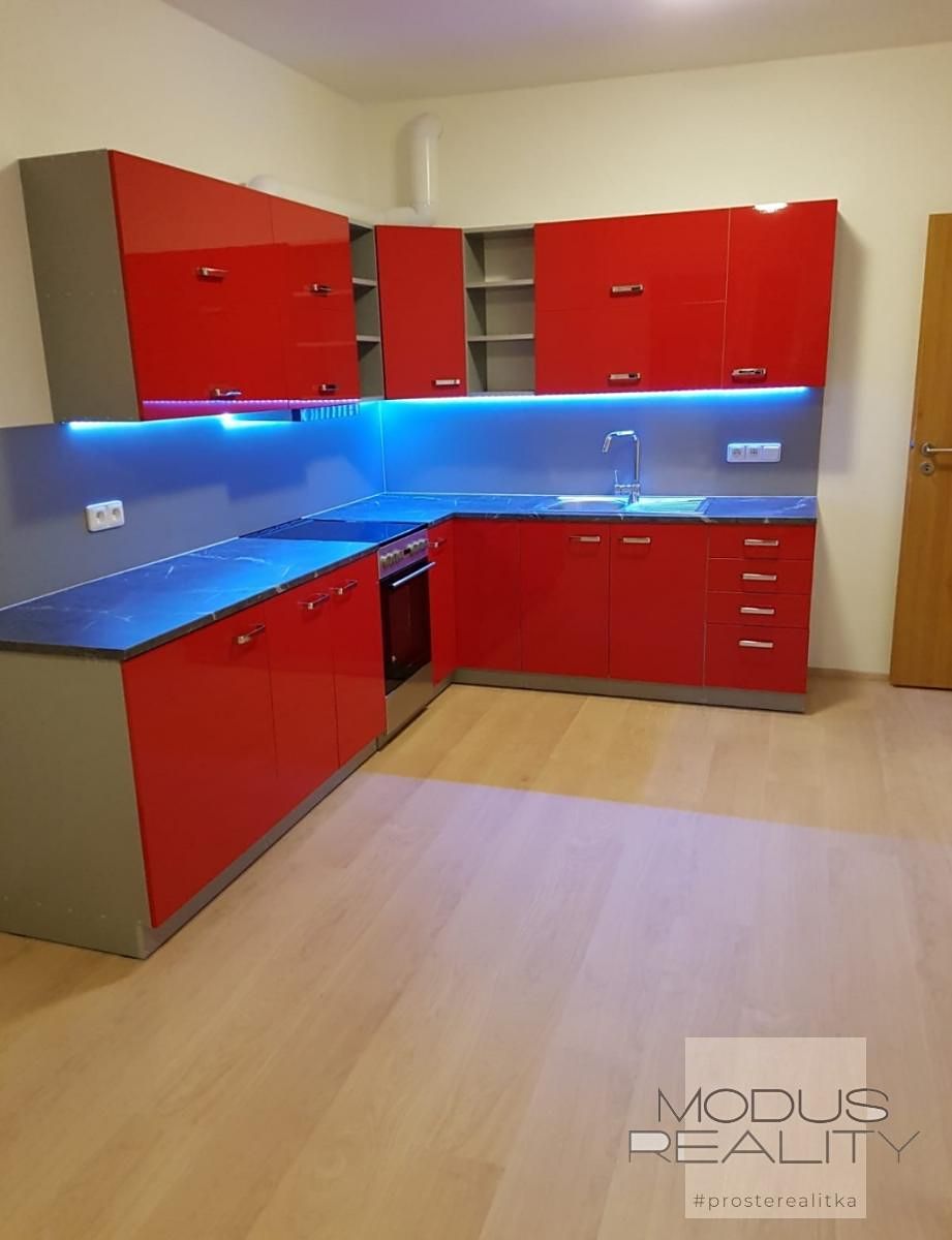 Pronájem bytu 2+kk 54 m² – fotografie 2