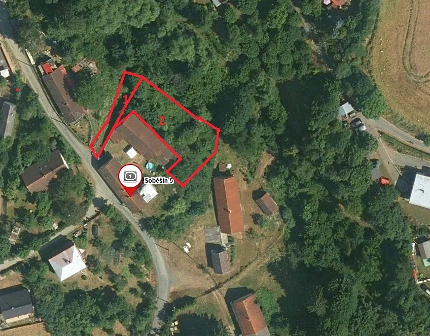 Prodej stavebního pozemku 1068 m²