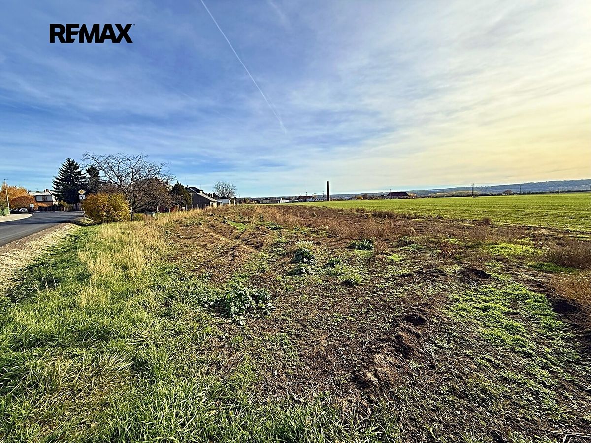 Prodej stavebního pozemku 8513 m²