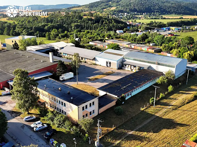 Pronájem skladového prostoru 2385 m², Tišnov – náhled fotky 1