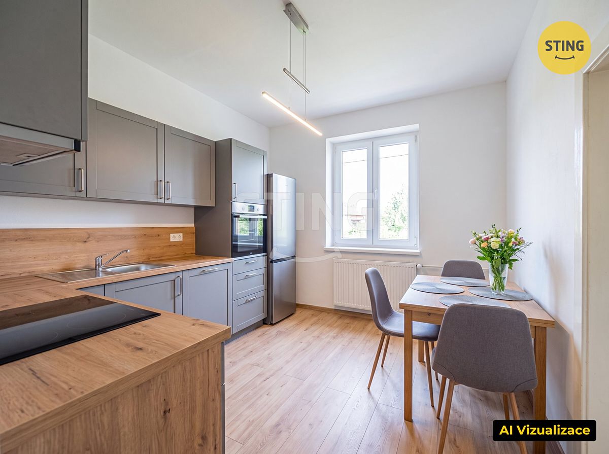 Prodej rodinného domu 282 m², pozemek 7156 m² – fotografie 3