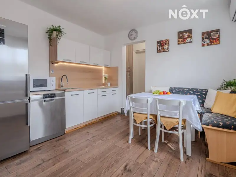 Prodej rodinného domu 228 m², pozemek 633 m², Mutěnice – náhled fotky 3