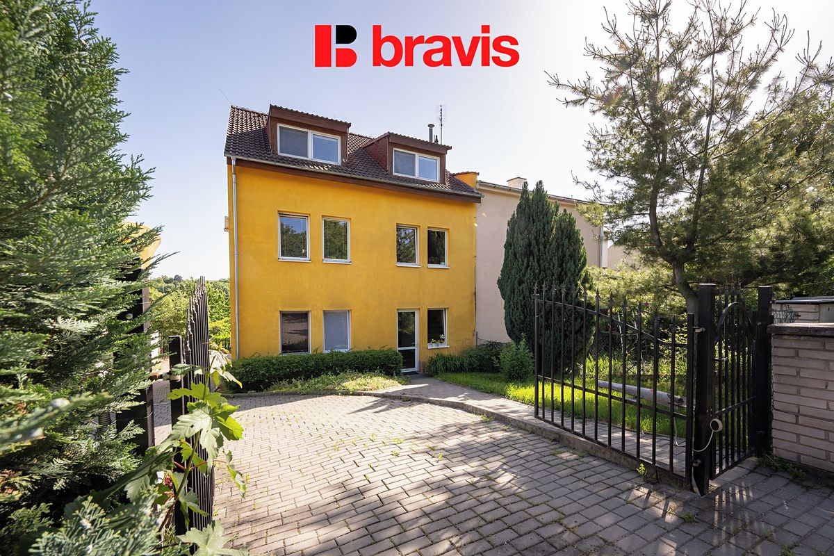Prodej bytu 4+kk 71 m²