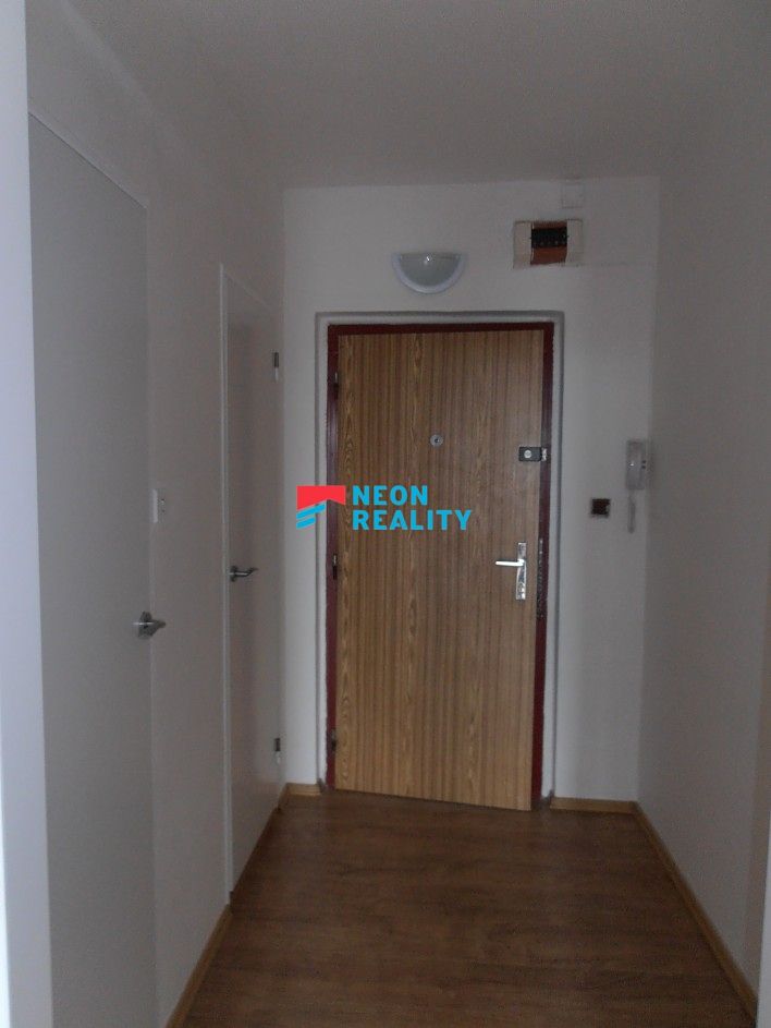 Pronájem bytu 1+kk 32 m² – fotografie 4