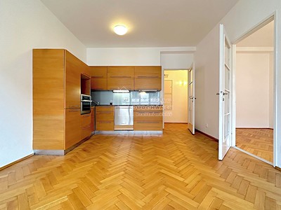Pronájem bytu 2+kk 44 m²