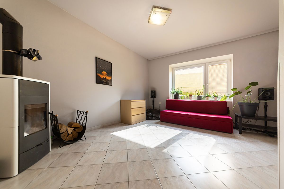 Prodej rodinného domu 169 m², pozemek 344 m² – fotografie 5
