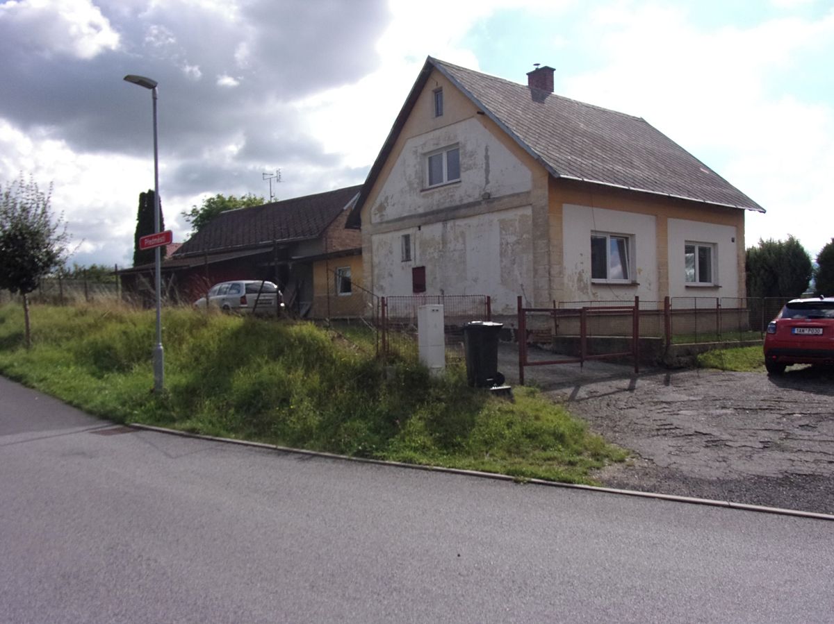 Prodej rodinného domu 190 m², pozemek 1931 m² – fotografie 5