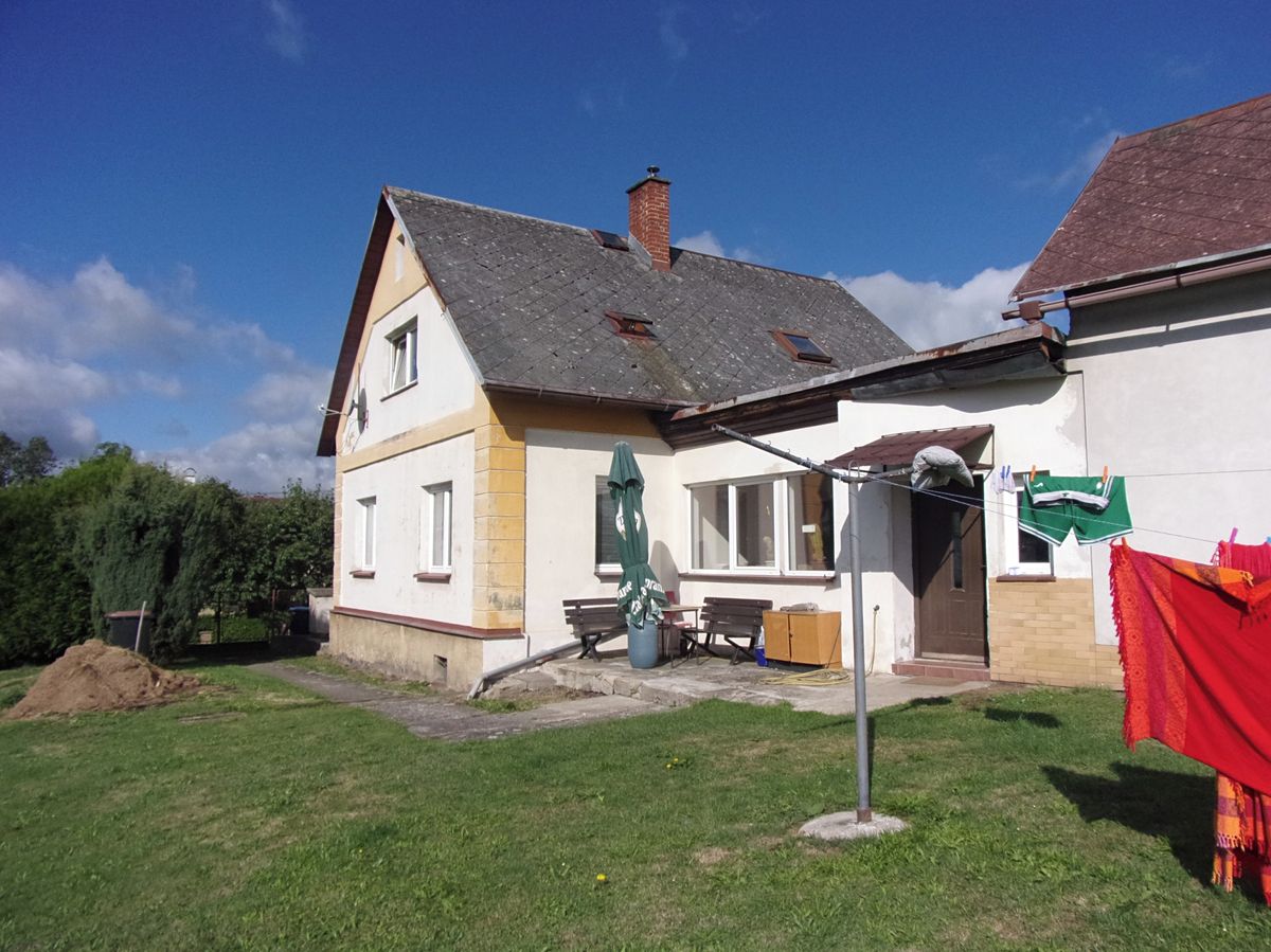 Prodej rodinného domu 190 m², pozemek 1931 m² – fotografie 3