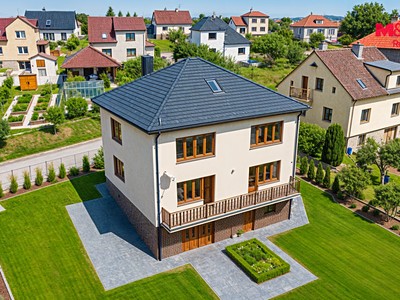 Haus zum Kauf, 148 m² (2 von 30)