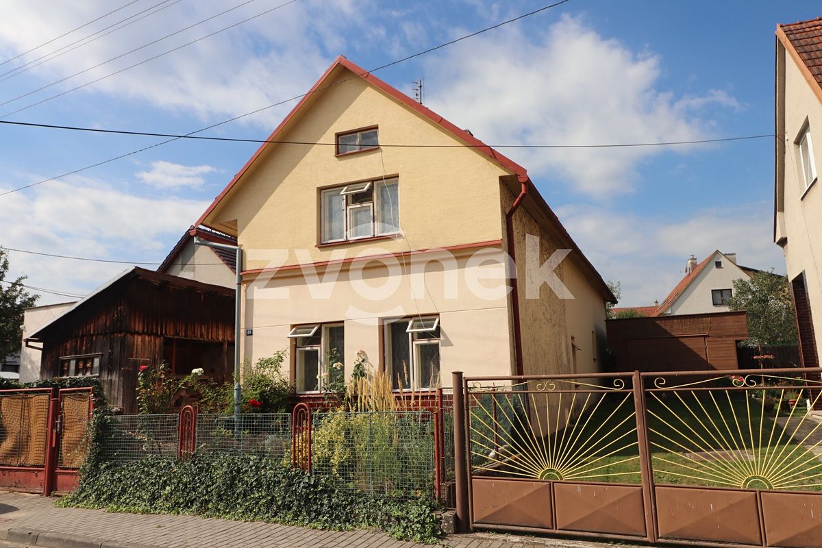Prodej rodinného domu 50 m², pozemek 322 m²