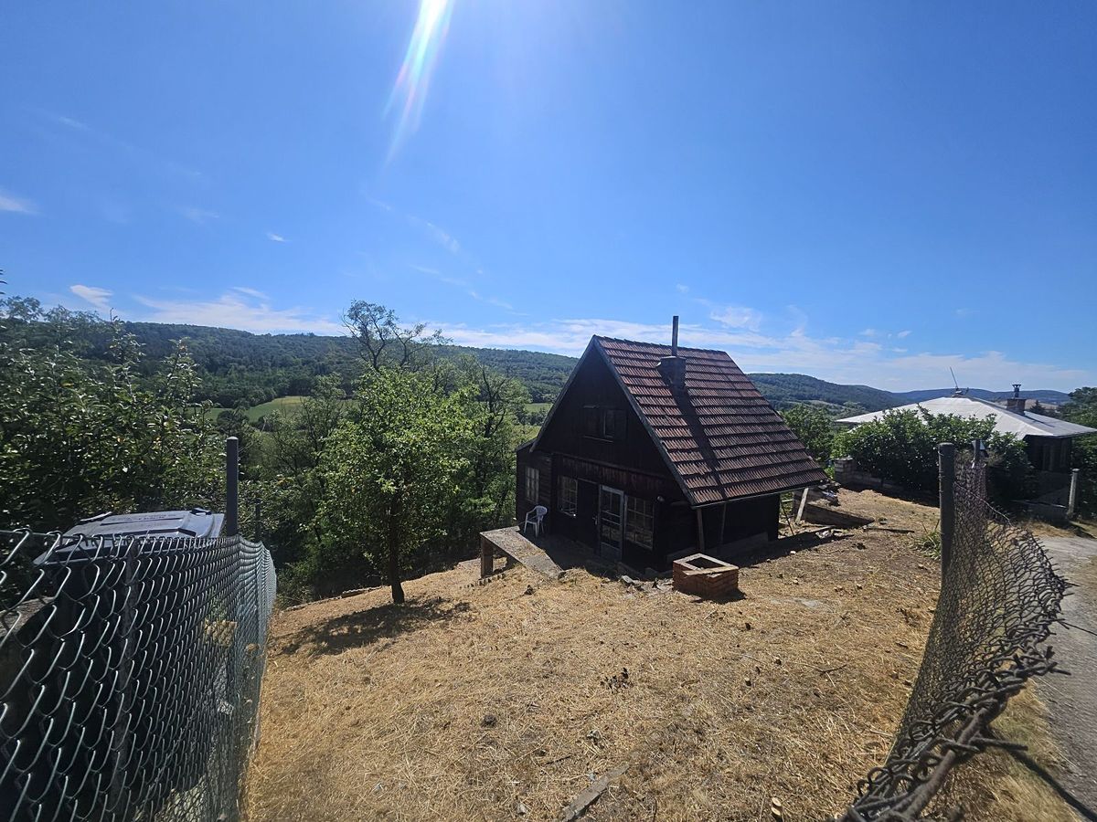 Prodej chalupy 60 m², pozemek 357 m²