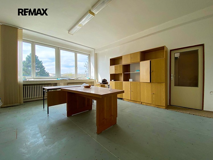 Gewerbefläche zum Kauf, 1.200 m² (29 von 36)