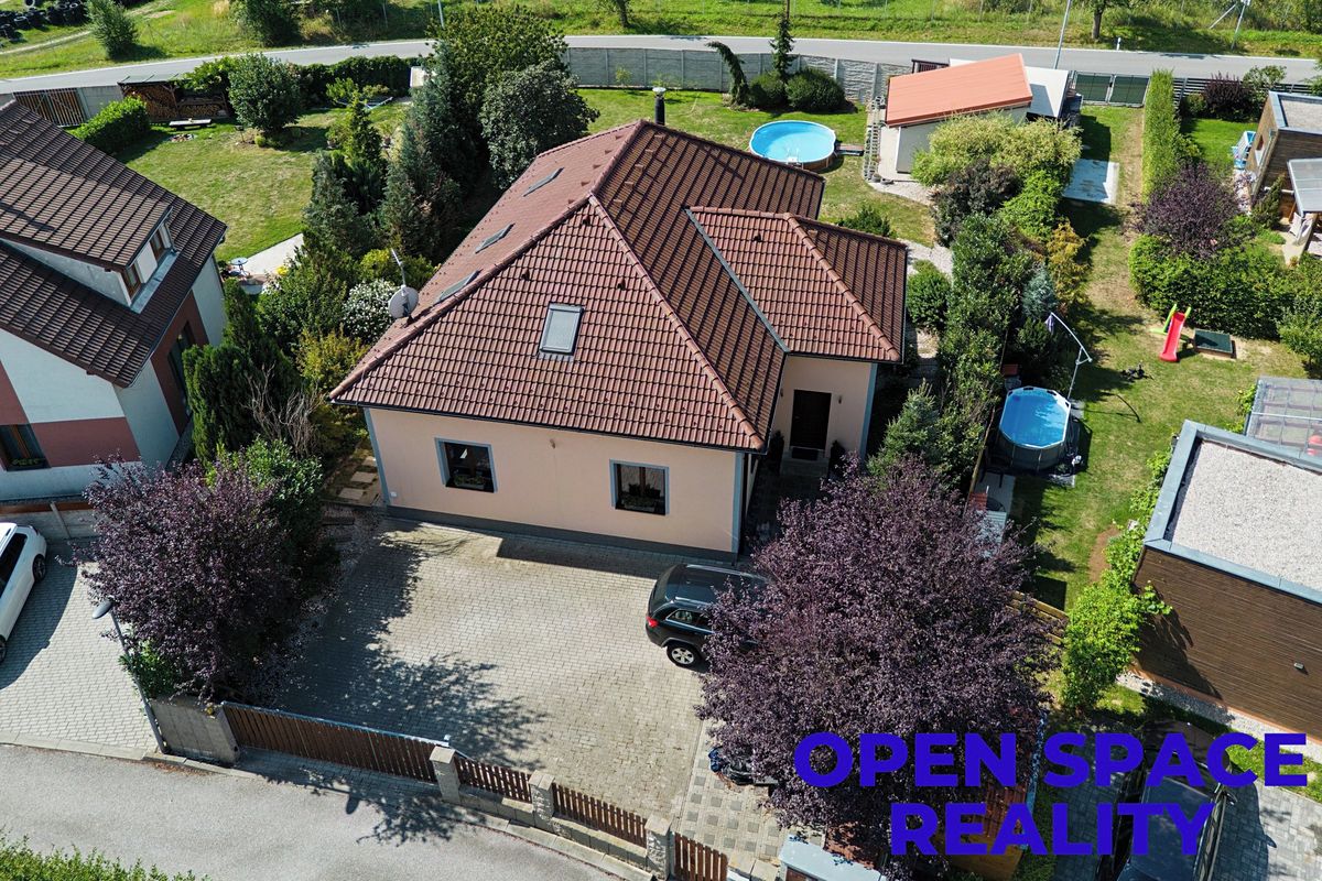 Prodej rodinného domu 115 m², pozemek 841 m²