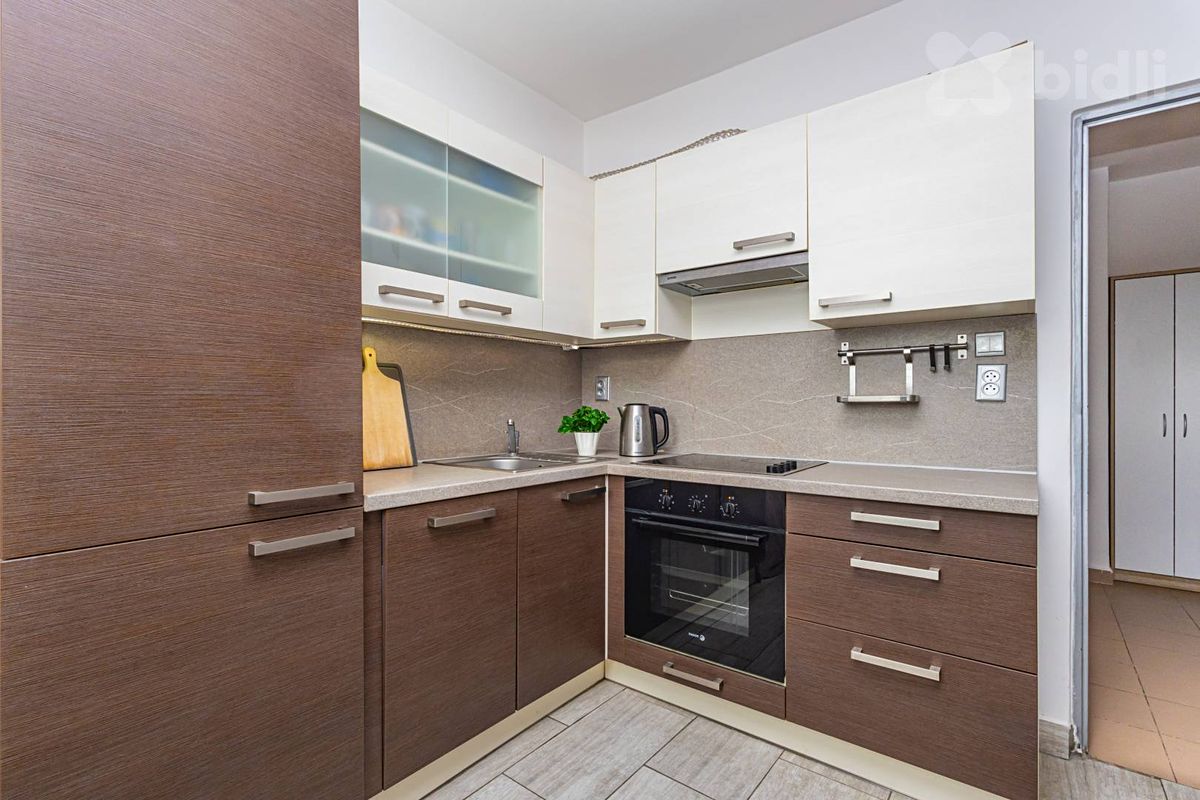 Prodej bytu 2+1 56 m² – fotografie 2