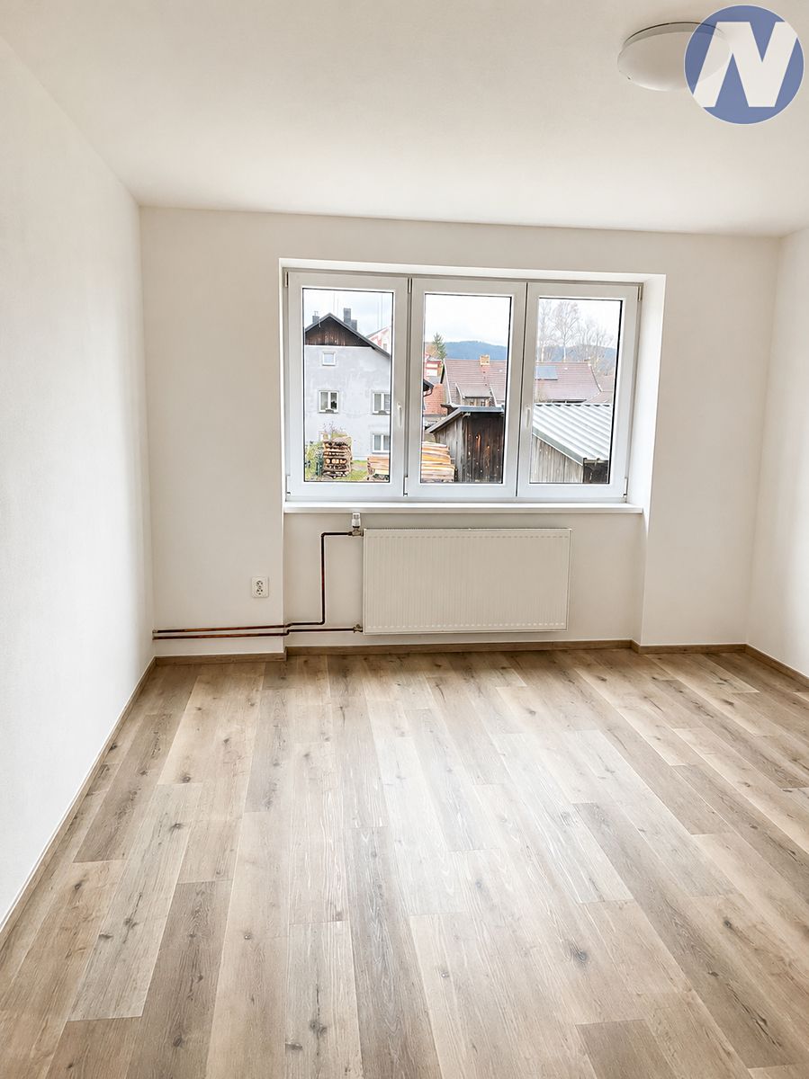 Pronájem bytu 2+1 60 m² – fotografie 3