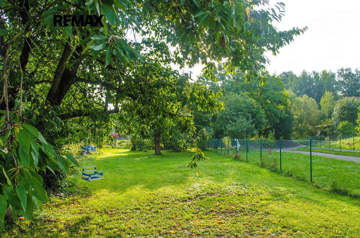 Prodej stavebního pozemku 606 m² – fotografie 5