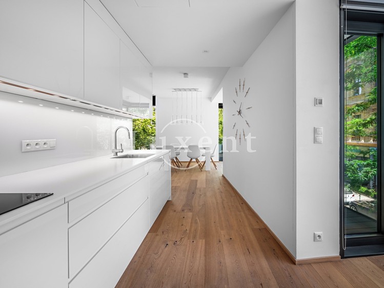 Prodej bytu 4+kk, 177 m² (7 z 24)