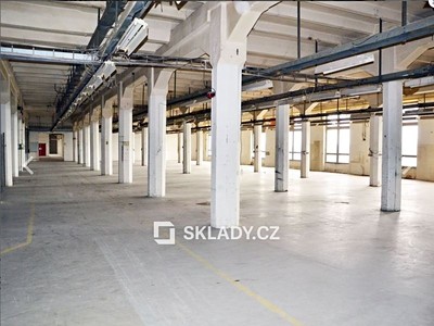 Pronájem skladového prostoru 800 m²