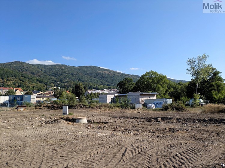 Prodej pozemku, 874 m² (10 z 25)