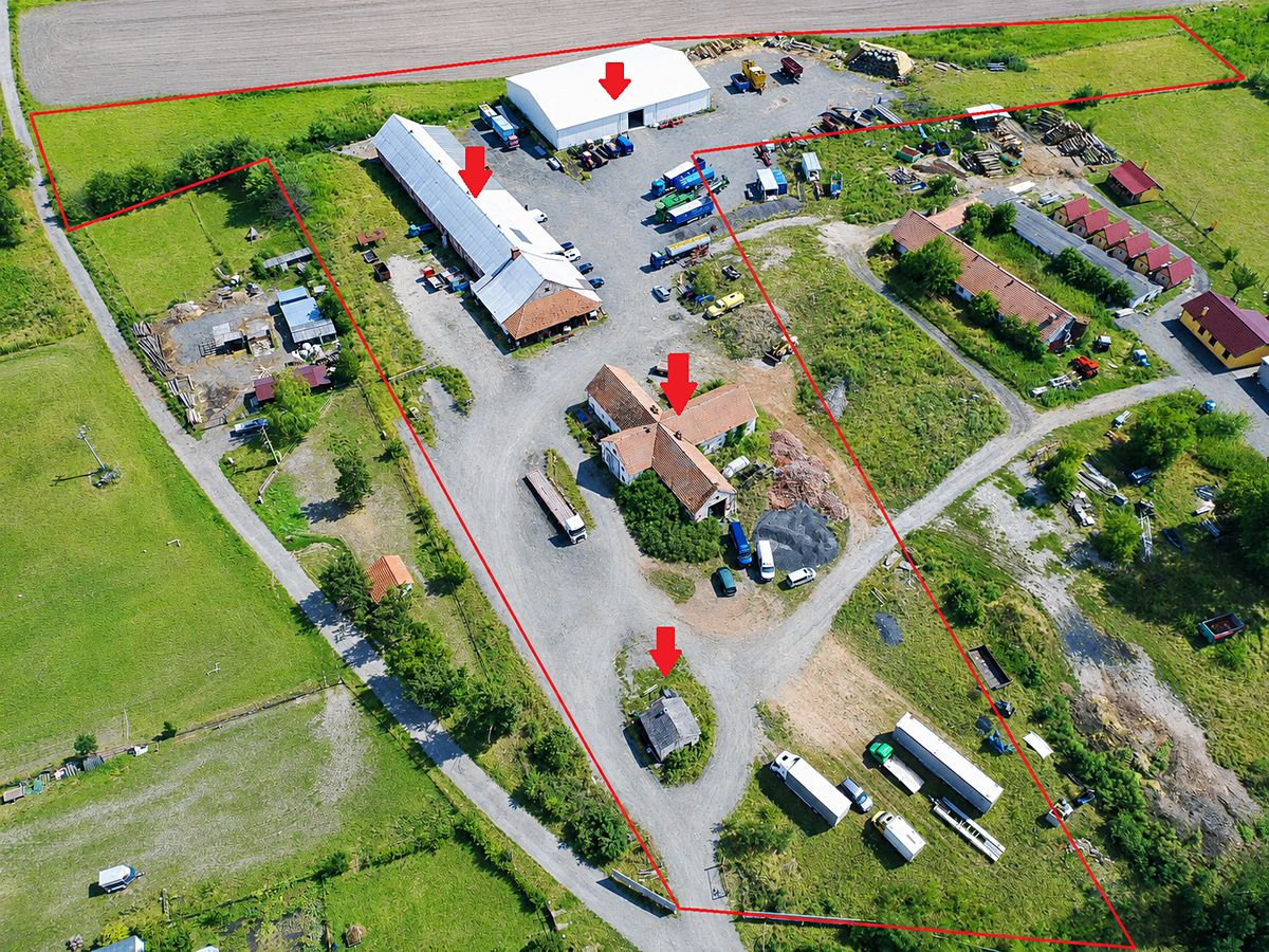 Prodej skladového prostoru 2641 m², Ratenice – fotka 1 z 3