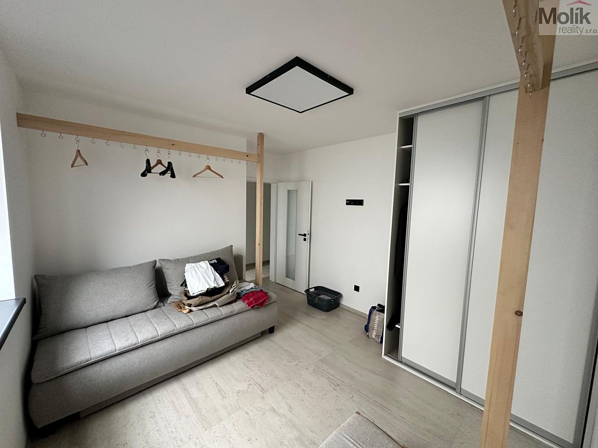 Pronájem bytu 4+kk 97 m² – fotografie 5