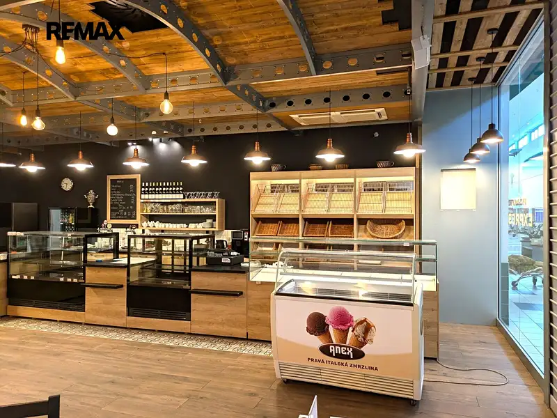 Pronájem restaurace 132 m², Ústí nad Labem – náhled fotky 2