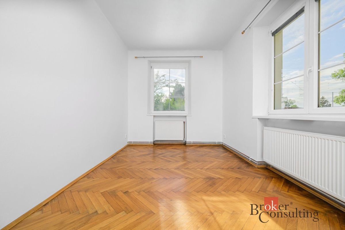 Pronájem bytu 2+1 72 m² – fotografie 5