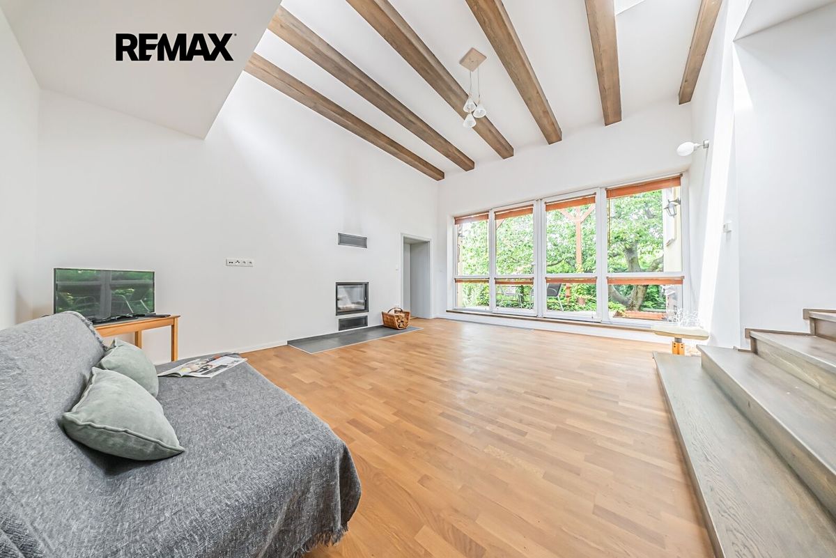 Prodej rodinného domu 165 m², pozemek 619 m² – fotografie 5