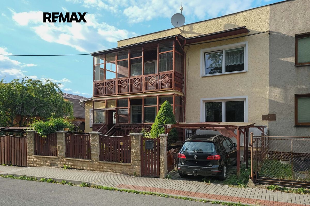 Prodej rodinného domu 172 m², pozemek 930 m²