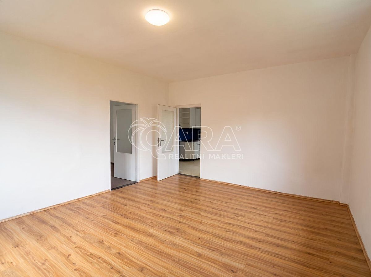 Pronájem rodinného domu 73 m², pozemek 150 m² – fotografie 2