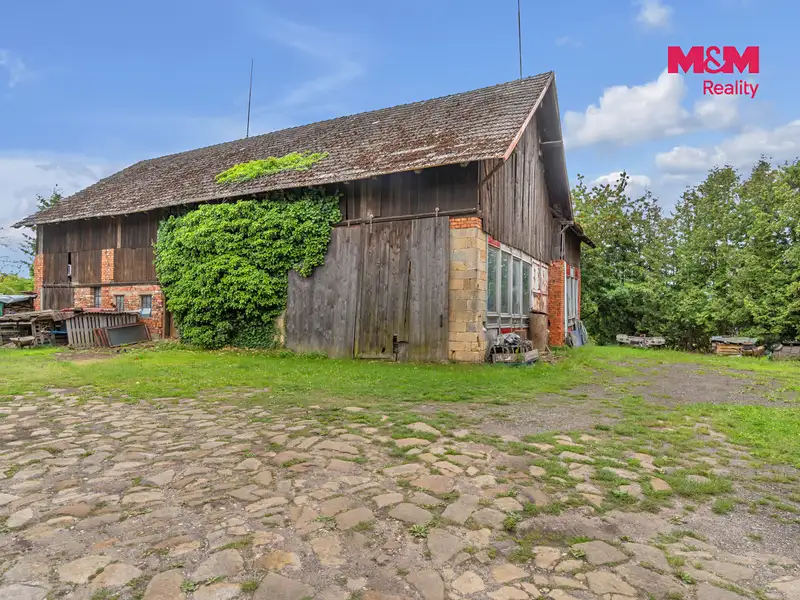 Prodej rodinného domu 100 m², pozemek 885 m², Nemyčeves – náhled fotky 2