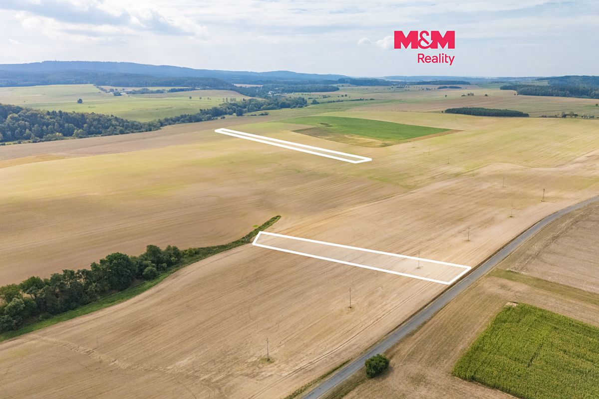 Prodej pole 14824 m², Hlohovice – fotka 1 z 3