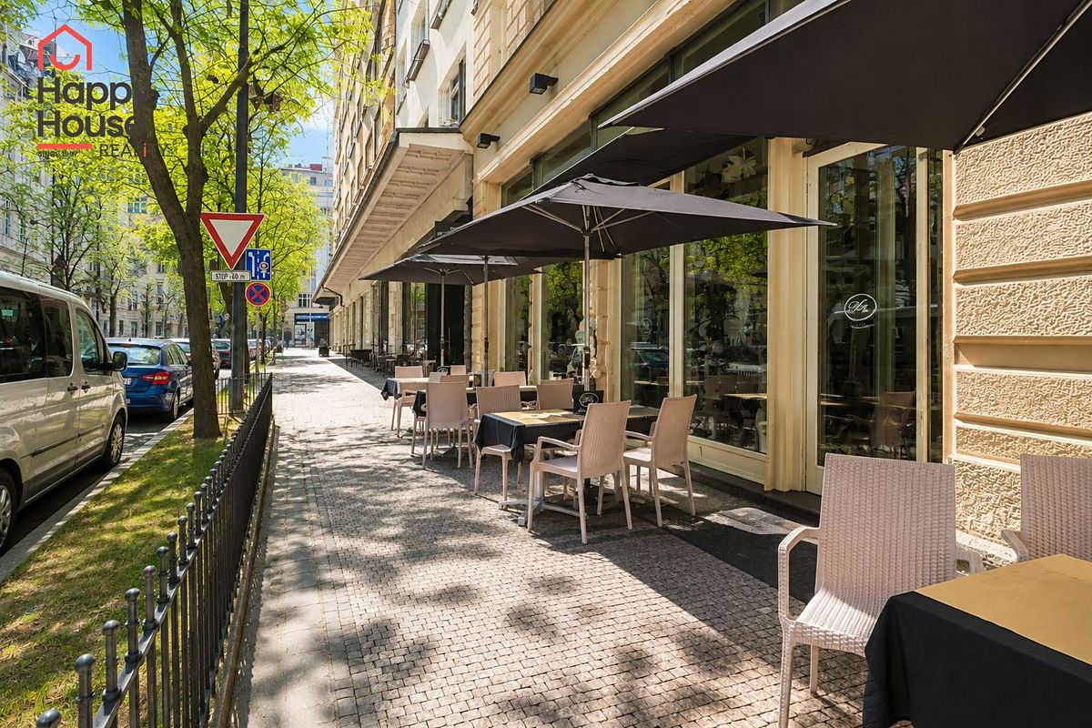 Pronájem kanceláře 224 m² – fotografie 2